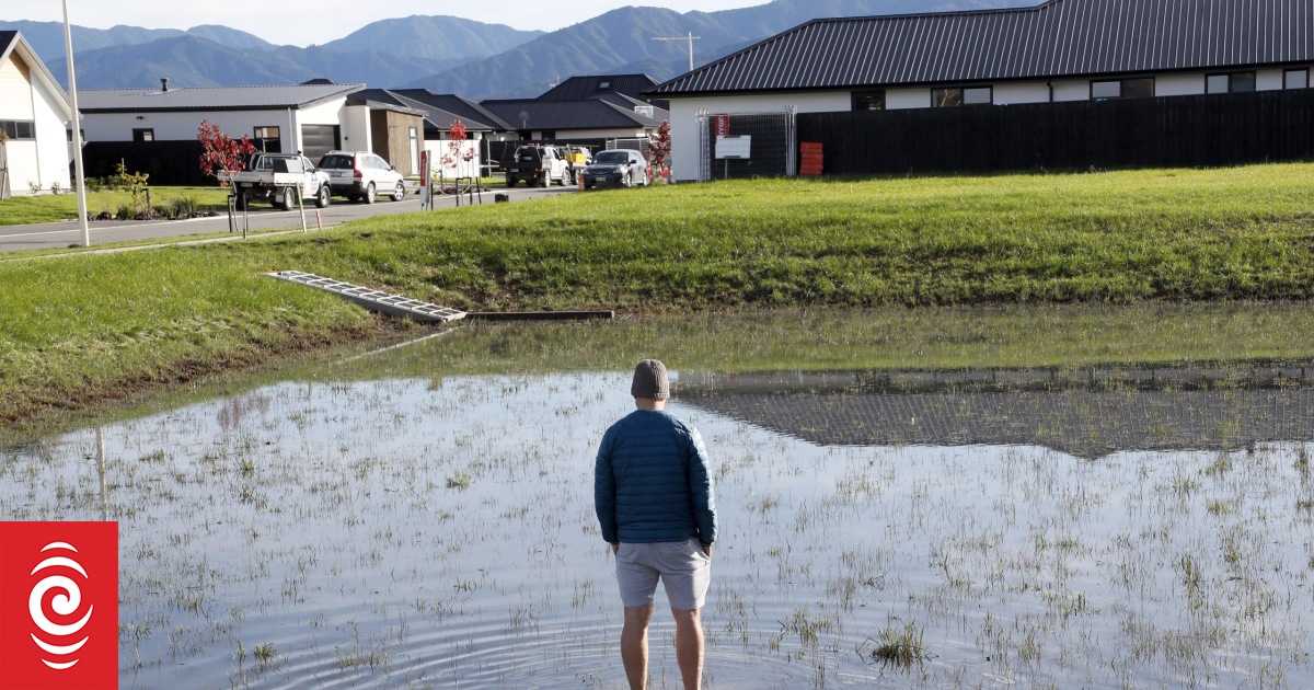 Dad's drowning fears in flash subdivision as 'swimming pool' ponds left unfenced - Vimarsana News
