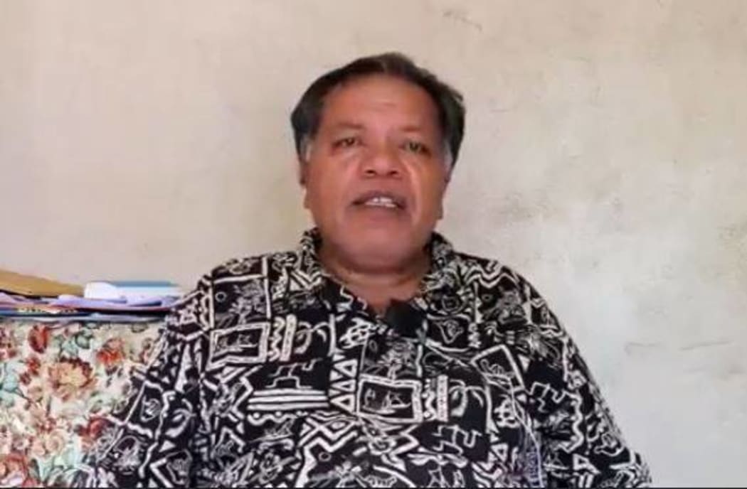 Kiribati MP, Banuera Berina