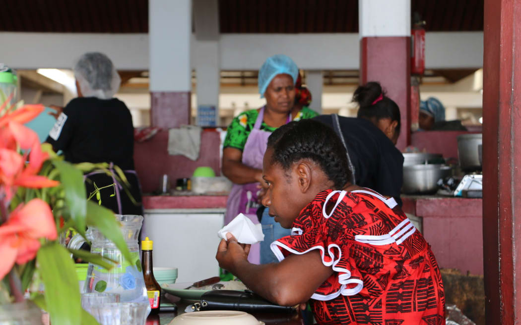 Port Vila generic - women in market
