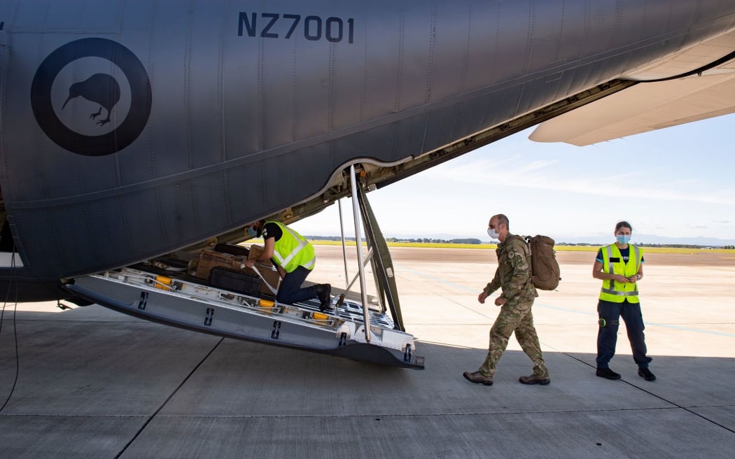 New Zealand Defence Force and Police personnel head to Honiara.
