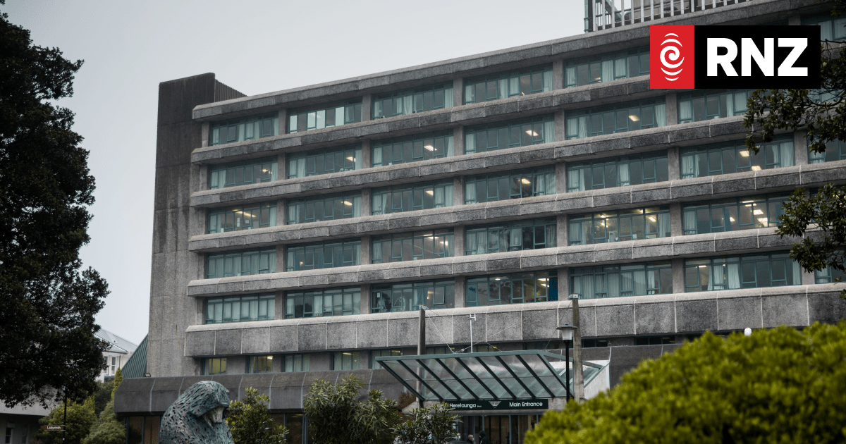 Better quake rating for Hutt Hospital's main block clears way for improvements - Vimarsana News