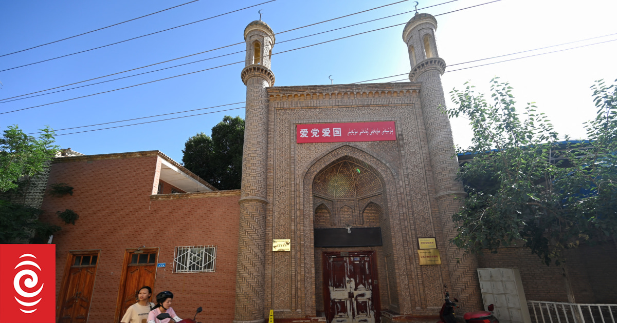 Human Rights Watch accuses Beijing of closing and destroying mosques - Vimarsana News