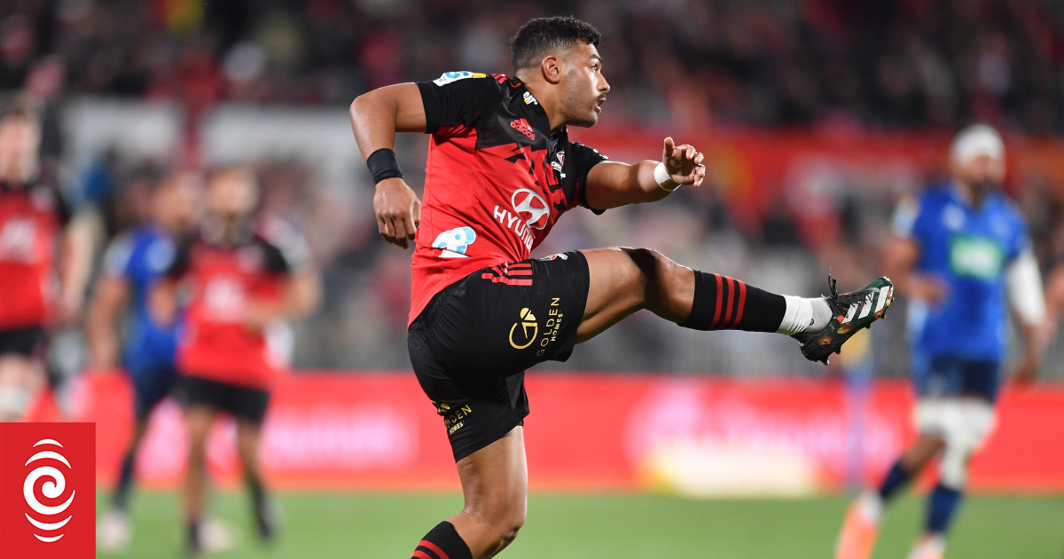 Crusaders blunt Blues' attacking weapons in hard-fought victory - Vimarsana News