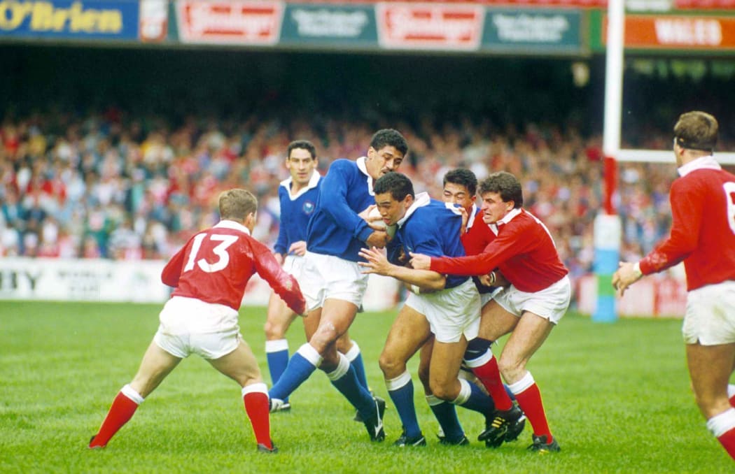 Pat Lam in action during Manu Samoa's famous victory over Wales at the 1991 Rugby World Cup.