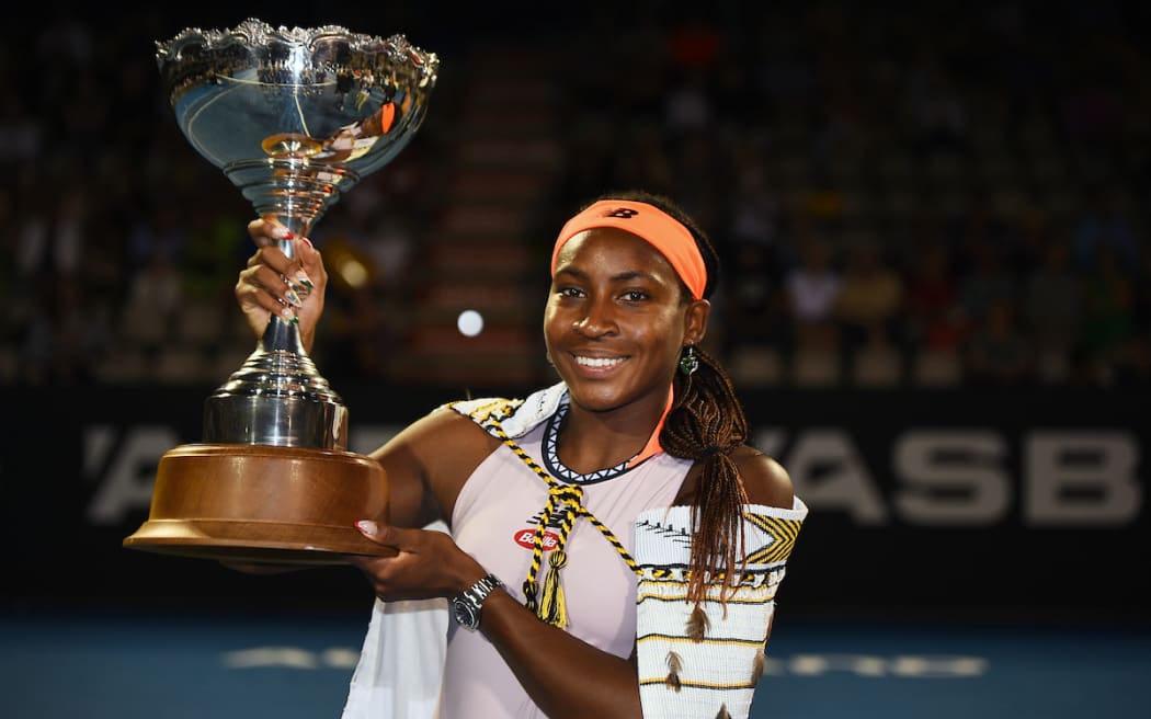 USA Coco Gauff avec la coupe des gagnants après avoir remporté le titre ASB Classic à l'ASB Tennis Arena, Auckland, Nouvelle-Zélande le dimanche 8 janvier 2023. © Copyright : Chris Symes / www.photosport.nz