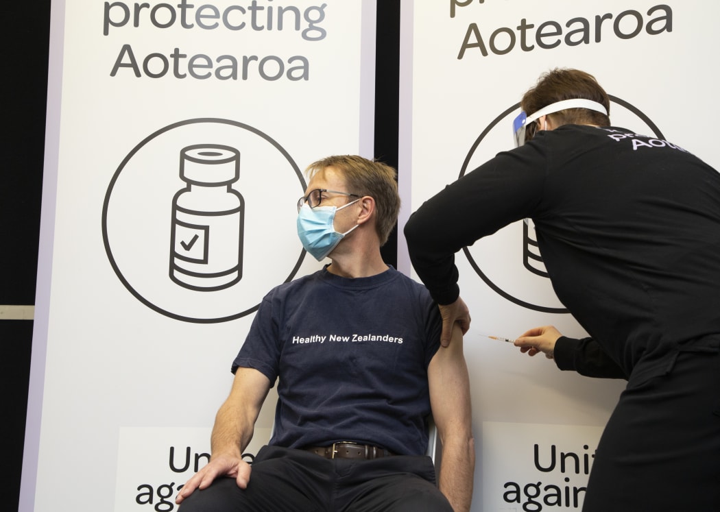 Dr Ashley Bloomfield receives first dose of Covid19 vaccine RNZ News