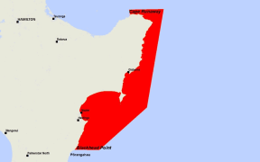 A map showing the area covered by the shellfish biotoxin alert extends from Cape Runaway south to Blackhead Point, just north of Pōrangahau.