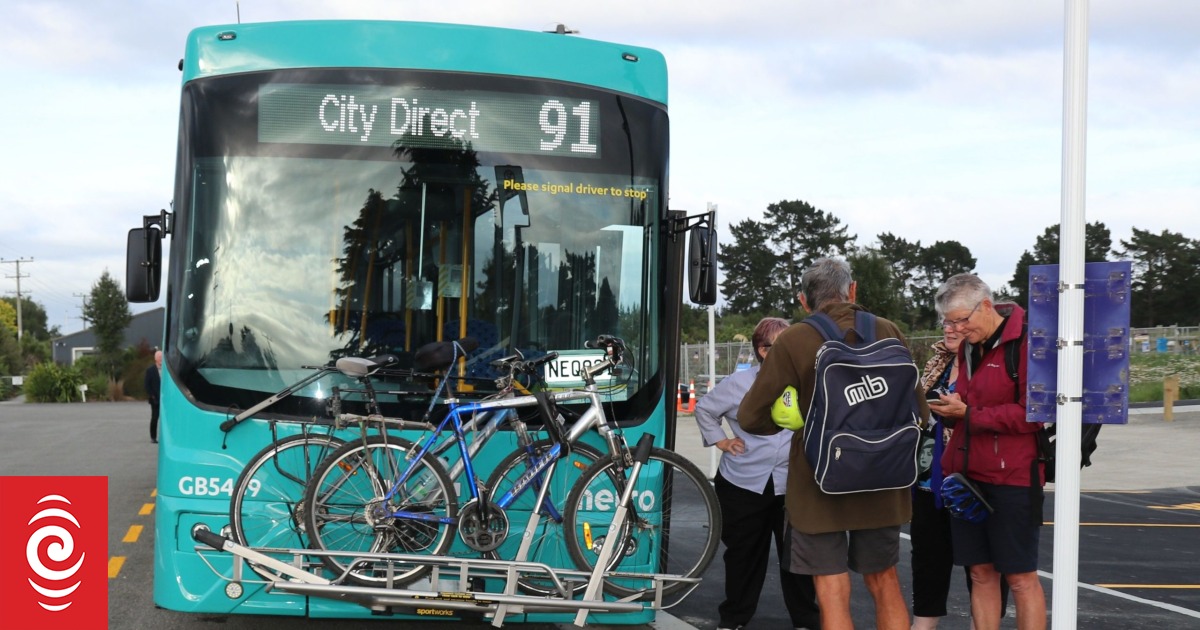 Cashless buses concern Grey Power - Vimarsana News