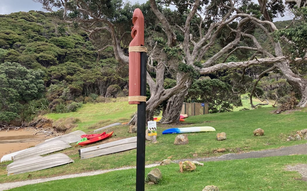 Pou vandalised on Aotea Great Barrier Island