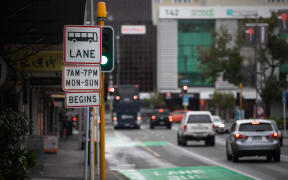 Bus lane signage on Khyber Pass Road in Central Auckland