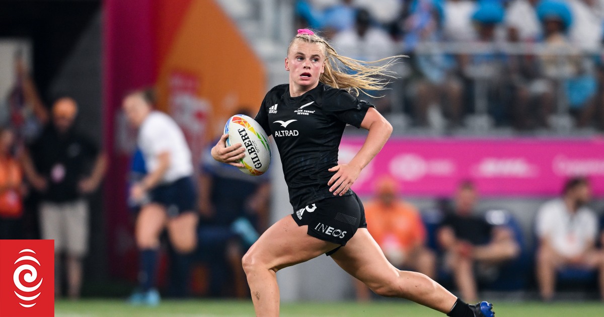 Sevens star signs longest contract offered to a women's player in NZ - Vimarsana News
