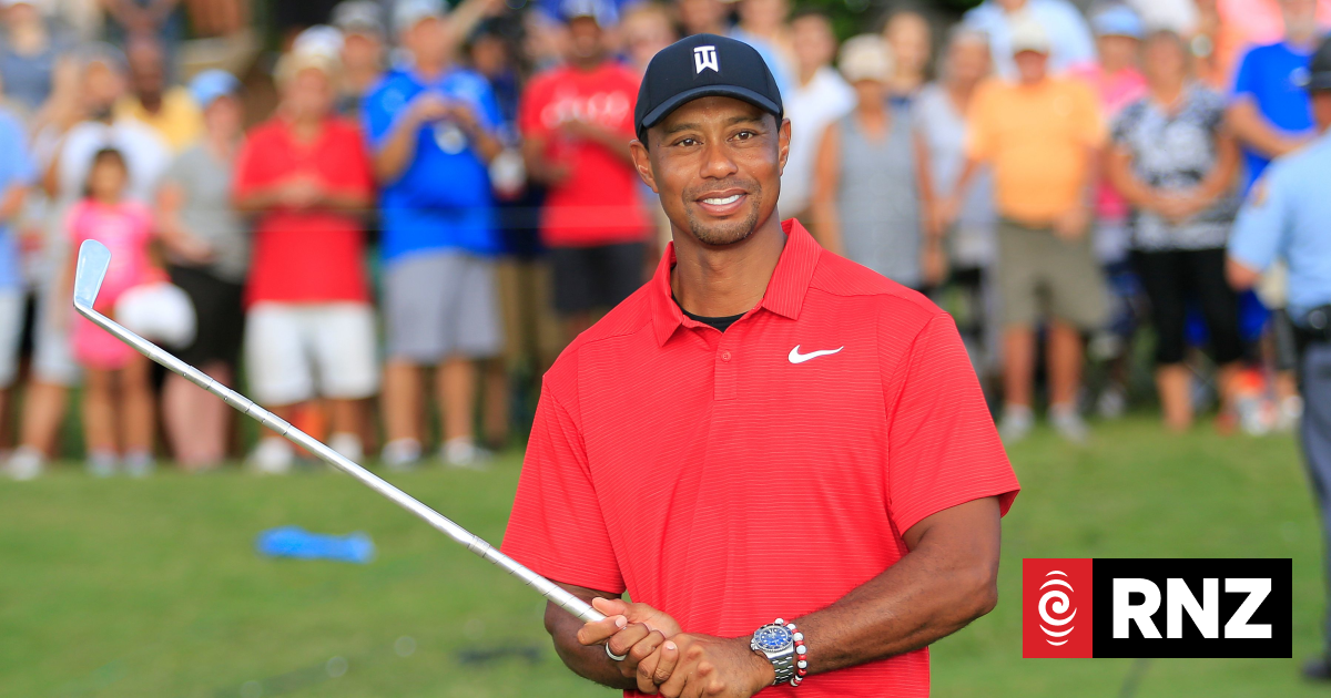 Tiger Woods wins first tournament since 2013 | RNZ