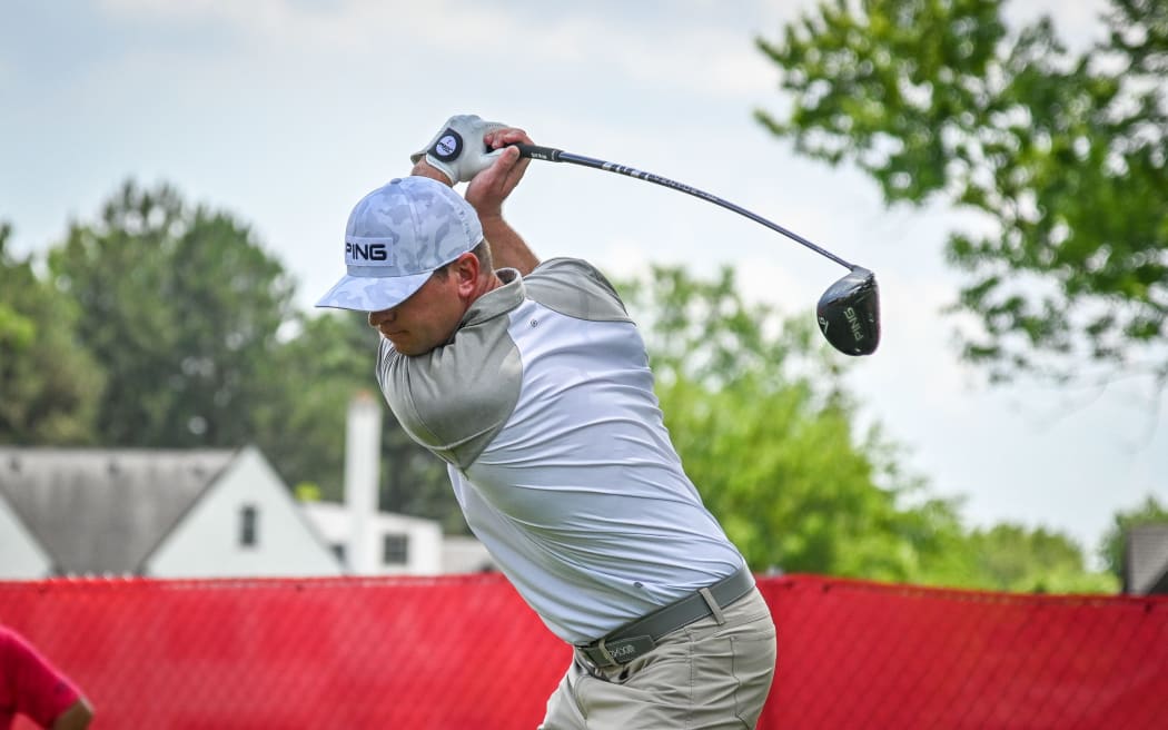 Golf to rein in the long hitters RNZ News