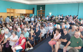 About 300 residents turned out to a public meeting in the Napier suburb of Taradale after a massive gang fight last week.
