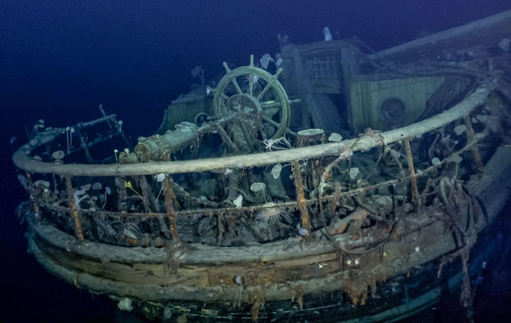 Endurance, Ernest Shackleton's ship - Taffrail and ship’s wheel, aft well deck.