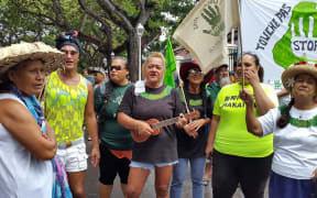 Papeete protest against resumption of phosphate mining on Makatea