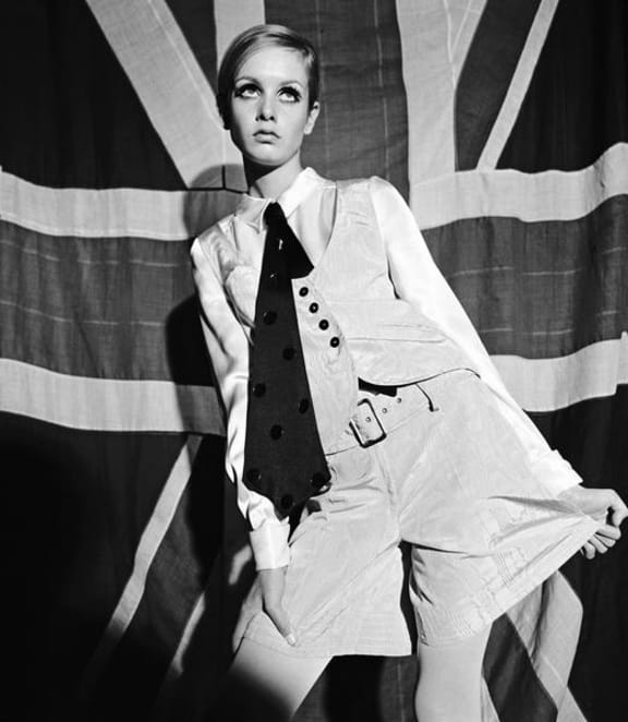 Twiggy modelling waistcoat and shorts ensemble, 1966.