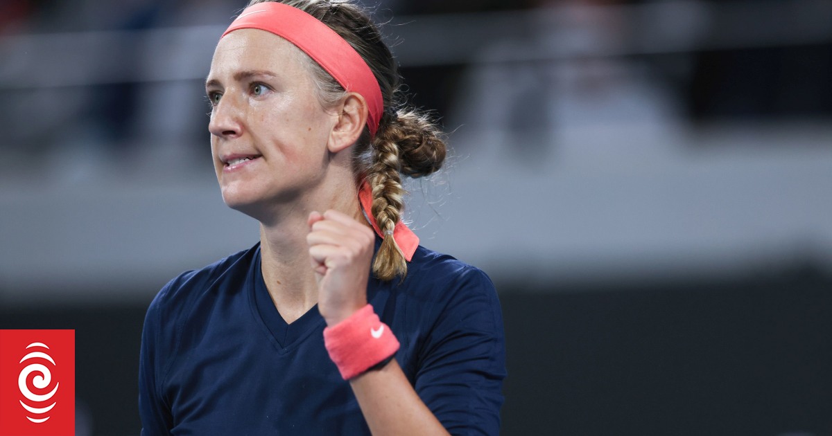 Azarenka turns back the years, while Korda is forced to withdraw