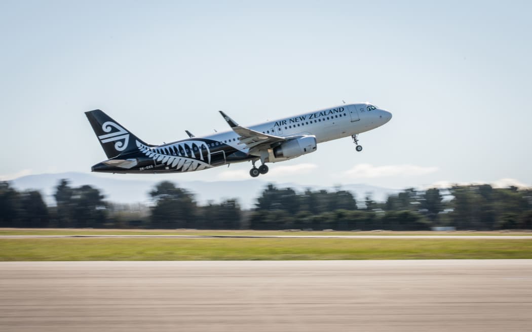 Air New Zealand had restored services to 500 flights a day following a few years of Covid-19 disruptions. Photo: RNZ / Nate McKinnon