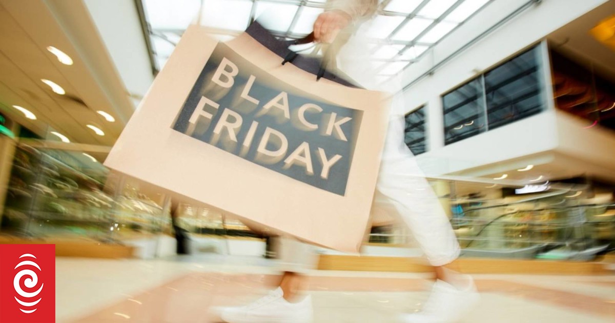 'Fake' discounts leave a black mark on Black Friday - Vimarsana News