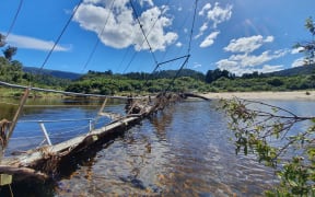 Engineers have found the 147-metre long flood-damaged Heaphy Bridge on the Heaphy Track, cannot be repaired.