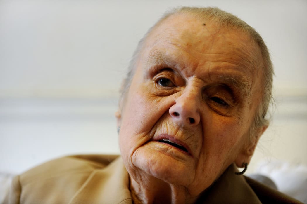 War correspondent legend dies RNZ News