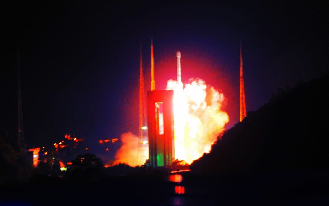 China launched an unmanned spacecraft in late October 2014 to test technologies to be used in the mission in 2017.
