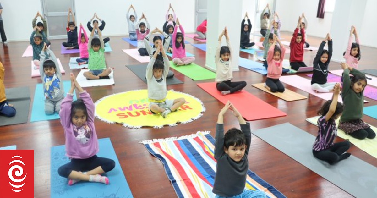 Learning to breathe easier at yoga celebrations nationwide - Vimarsana News