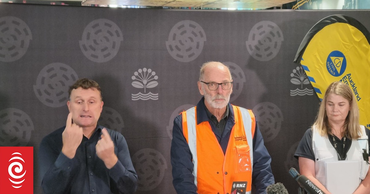 Watch live: Cyclone Gabrielle update – ‘Aucklanders are strong and resilient, we will get through this’