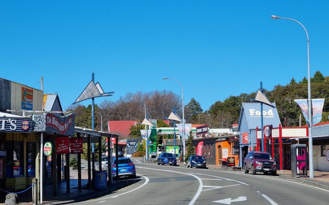 Ruapehu businesses are hoping for a lift from snow sports.