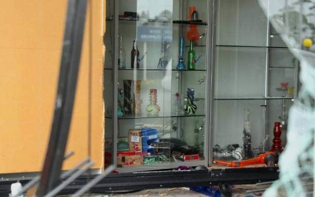 A West Auckland tobacco and vape shop will remain closed after a ram raid and robbery caused thousands of dollars of damage early on Saturday morning.
Wicked Habits on Glenmall Place in Glen Eden was hit around 1.30am on January 4.
