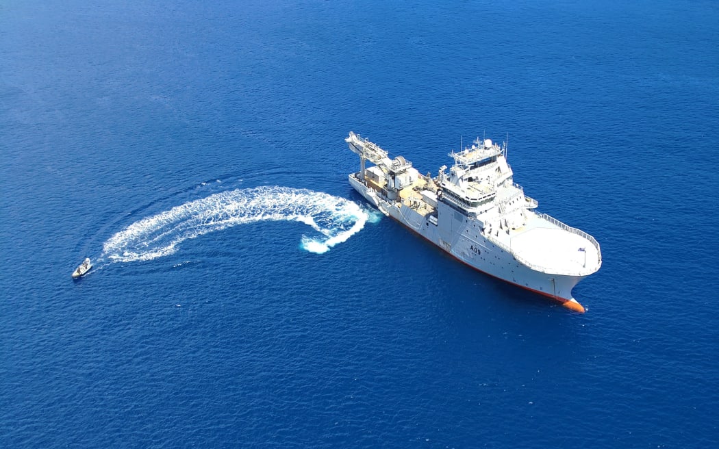 Dive and hydrographic vessel HMNZS Manawanui has arrived in Niue, the first stop in a seven-week deployment to the south-west Pacific.