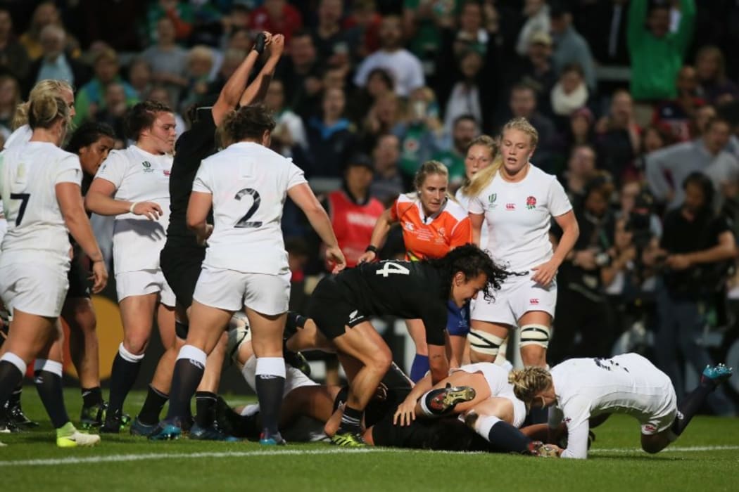 New Zealand's prop Toka Natua scores a try during the Women's Rugby World Cup 2017.