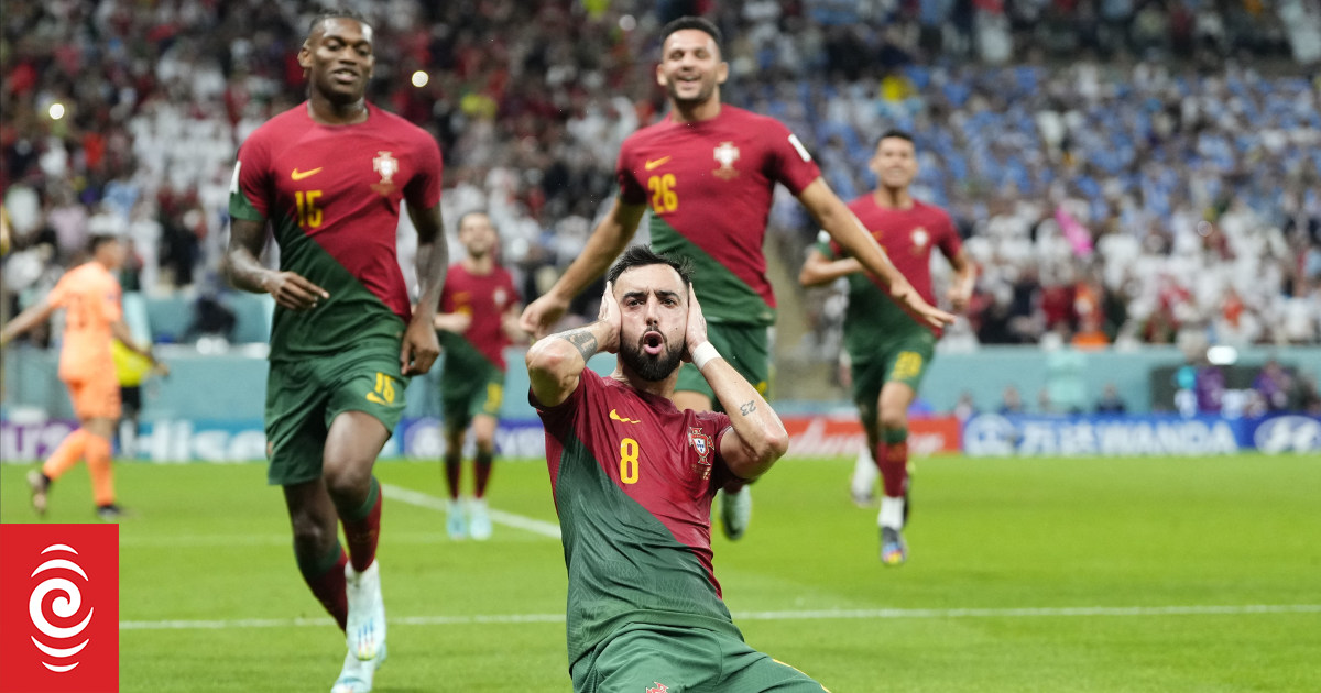 Portugal defeat Uruguay to qualify for FIFA World Cup knockout stage
