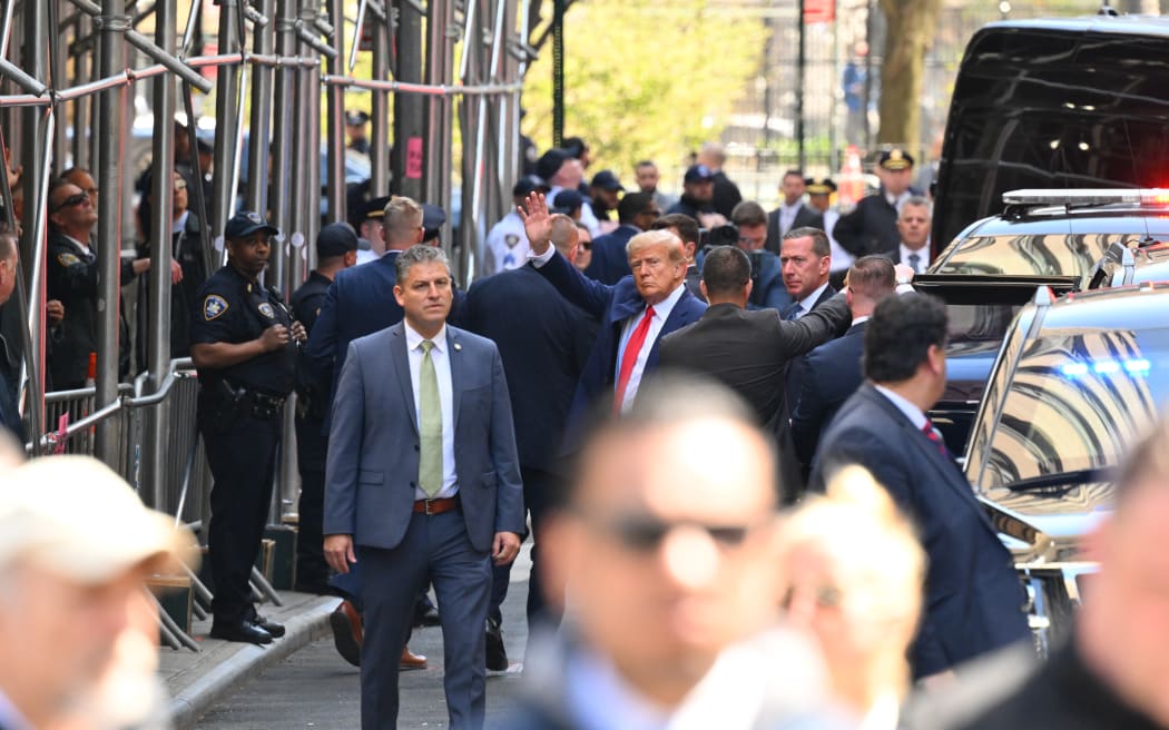 Trump arrives at New York courthouse to face criminal charges RNZ News