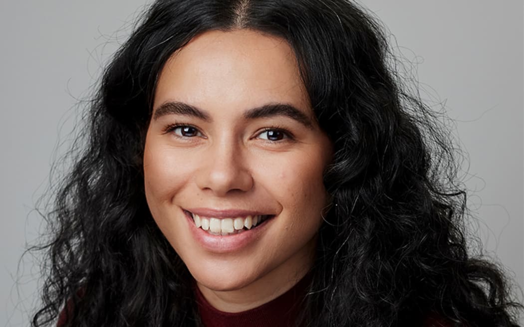 Bookmarks with Courtney Dawson RNZ