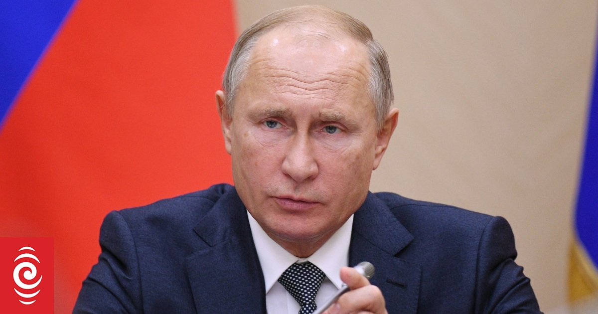 Russia Will Build Missiles If Us Leaves Treaty Putin Warns Rnz News