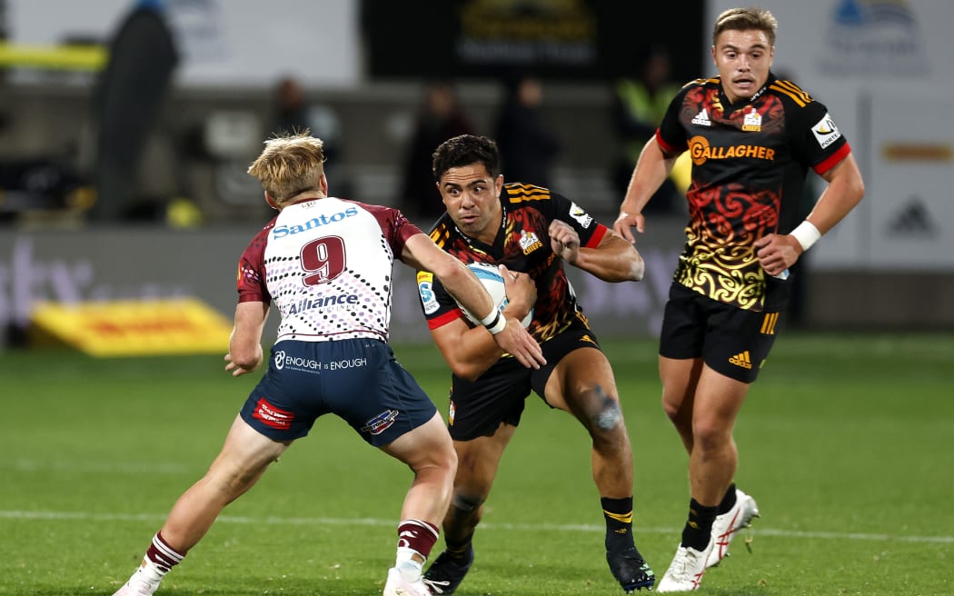 NEW PLYMOUTH, NEW ZEALAND - MAY 12: Anton Lienert-Brown of the Chiefs charges forward during the round 12 Super Rugby Pacific match between Chiefs and Queensland Reds at Yarrow Stadium, on May 12, 2023, in New Plymouth, New Zealand. (Photo by Andy Jackson/Getty Images)