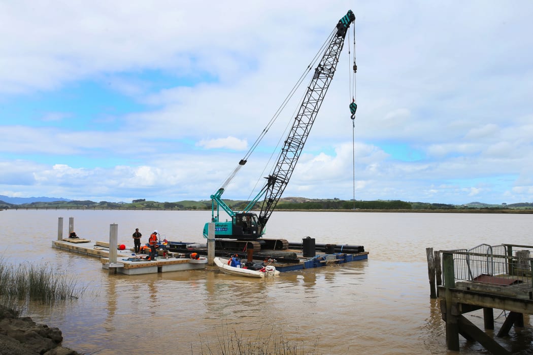 New pontoon being built in the Northern Wairoa River.