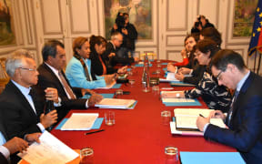 Talks in Paris between a delegation from French Polynesia and the French overseas minister Annick Girardin.