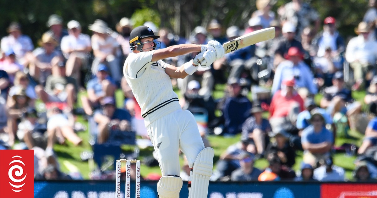 Black Caps score comprehensive win over India | RNZ