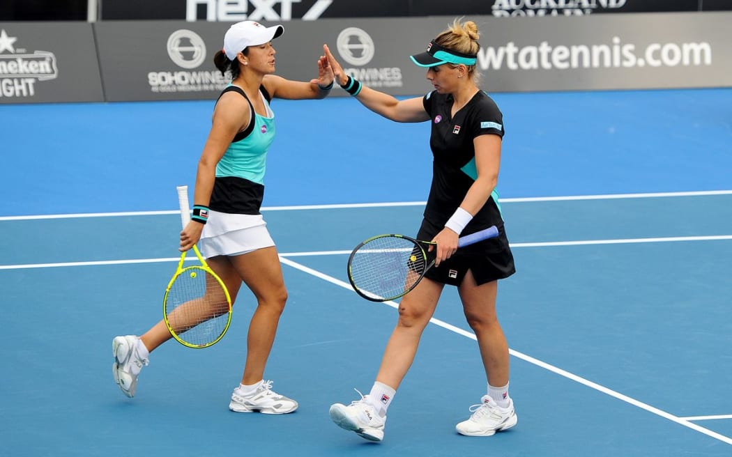 Marina Erakovic and Silvia Soler-Espinosa during a doubles match at the 2016 ASB Classic, Auckland. Monday 4 January 2016. Copyright Photo: Chris Symes / www.photosport.nz