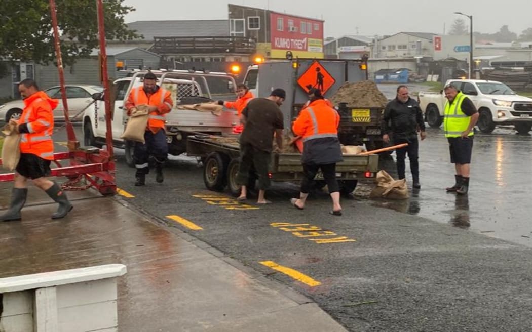 Sandbagging in Dargaville - in prep for Cyclone Gabrielle