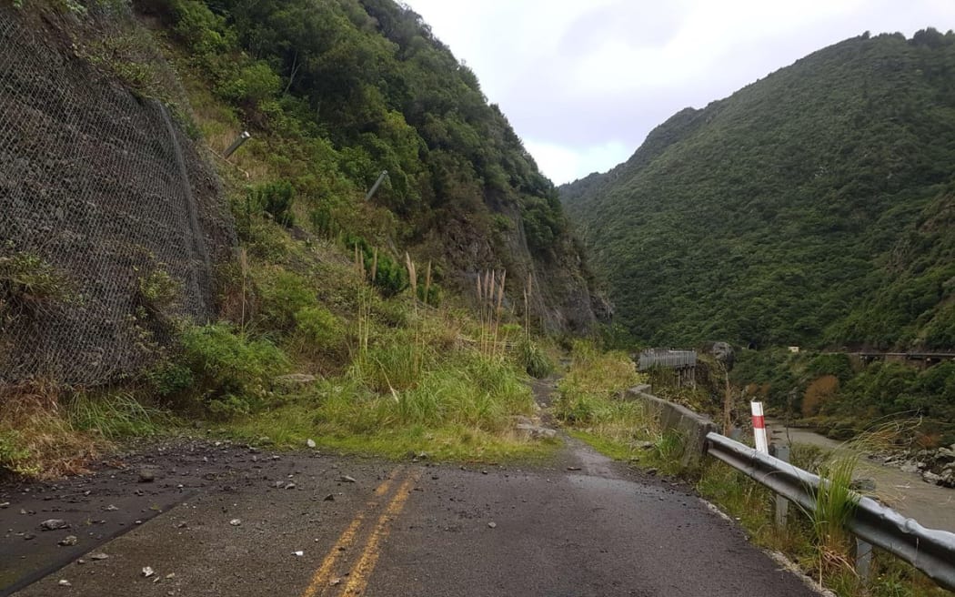 A section of the Manawatū Gorge road