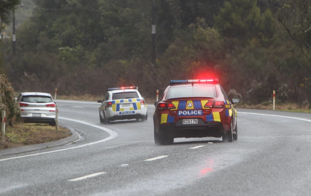 Emergency services respond to a bus crash near Rotorua. Photo: Ben Fraiser

Rotorua Daily Post 04 September 2019