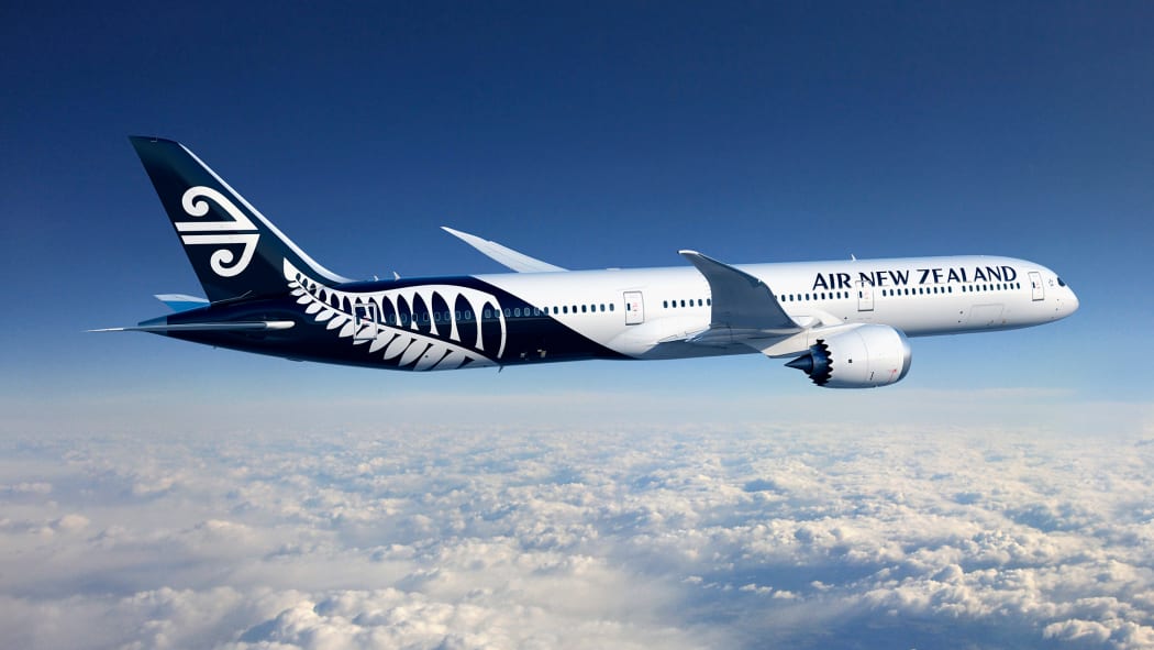 Air New Zealand to buy eight Boeing 78710 Dreamliners RNZ News