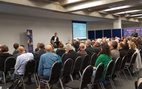 James Shaw talks to Whangarei meeting on Zero Carbon Bill.