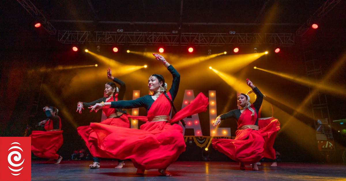 A behind-the-scenes look at New Zealand's largest Diwali festival - Vimarsana News