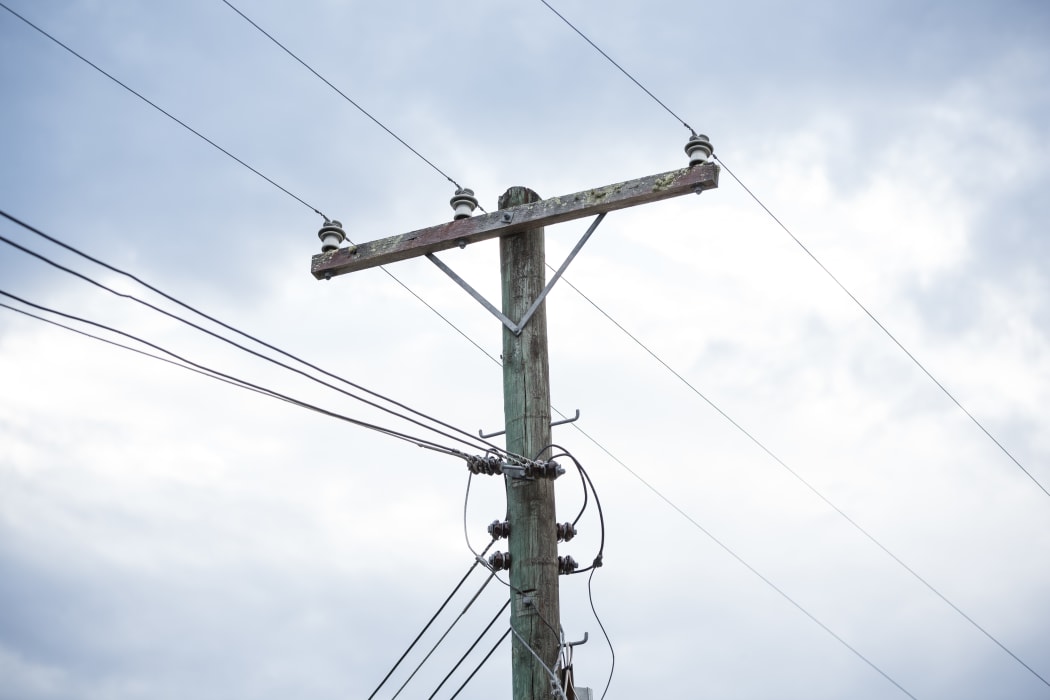 Vector plans Auckland power outages to clear maintenance pileup RNZ News