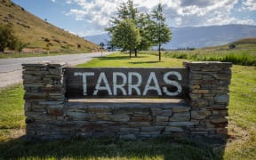 Leading academics join hands to oppose Tarras airport plan